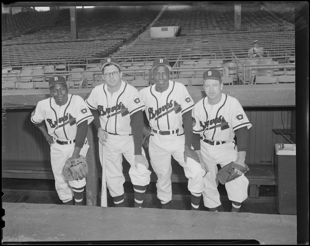 GEORGE SISLER HALL OF FAME GTREAT IN HIS BOSTON BRAVES UNIFORM