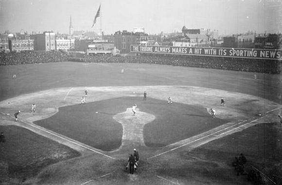 1906 World Series Commemorative Pin - White Sox vs. Cubs