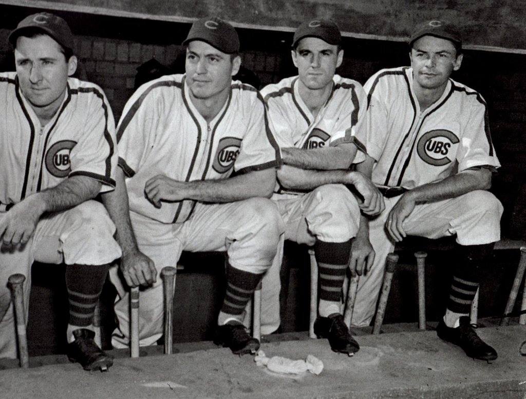 Chicago Cubs manager Gabby Hartnett, left, chats with Brooklyn