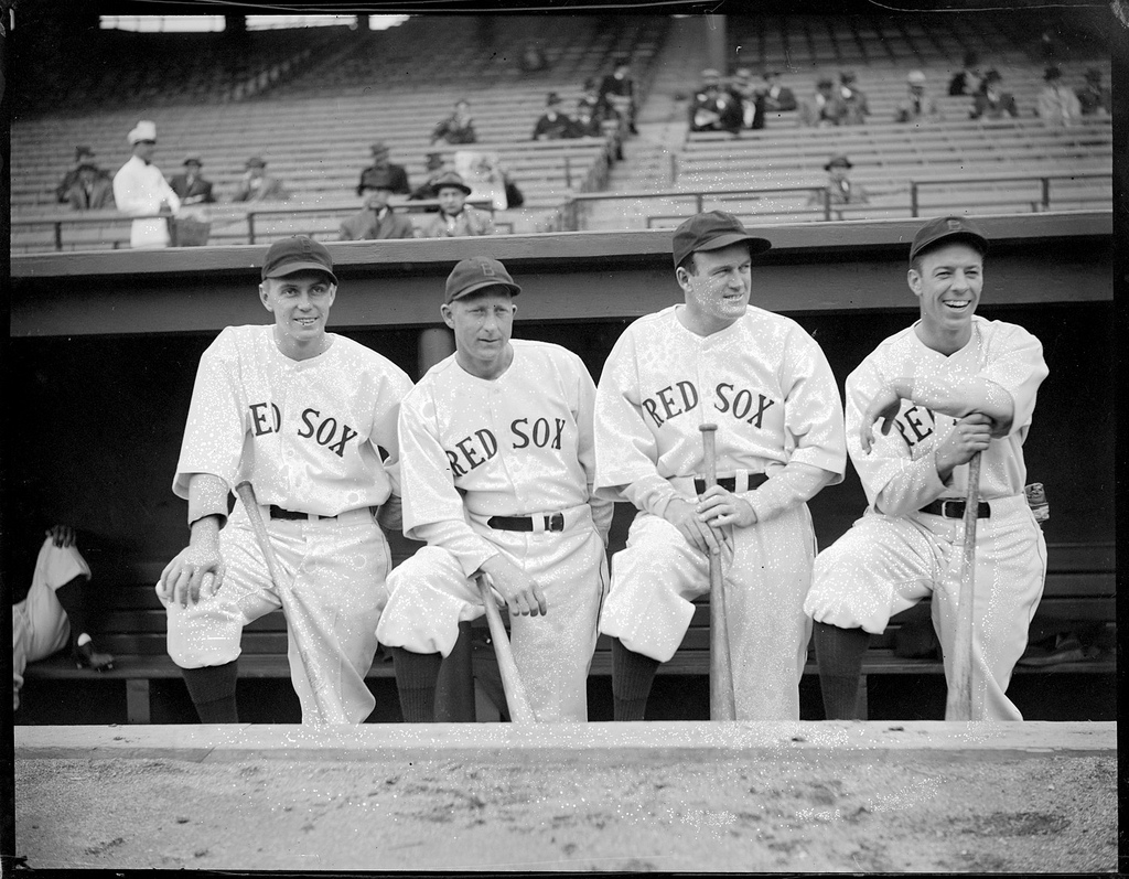 1943 Ted Williams and Babe Ruth in a Dugout on Fenway Park Photo Print –  Historic Prints