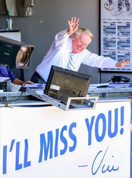 Column: On 88th birthday, Lasorda still bleeds Dodger Blue