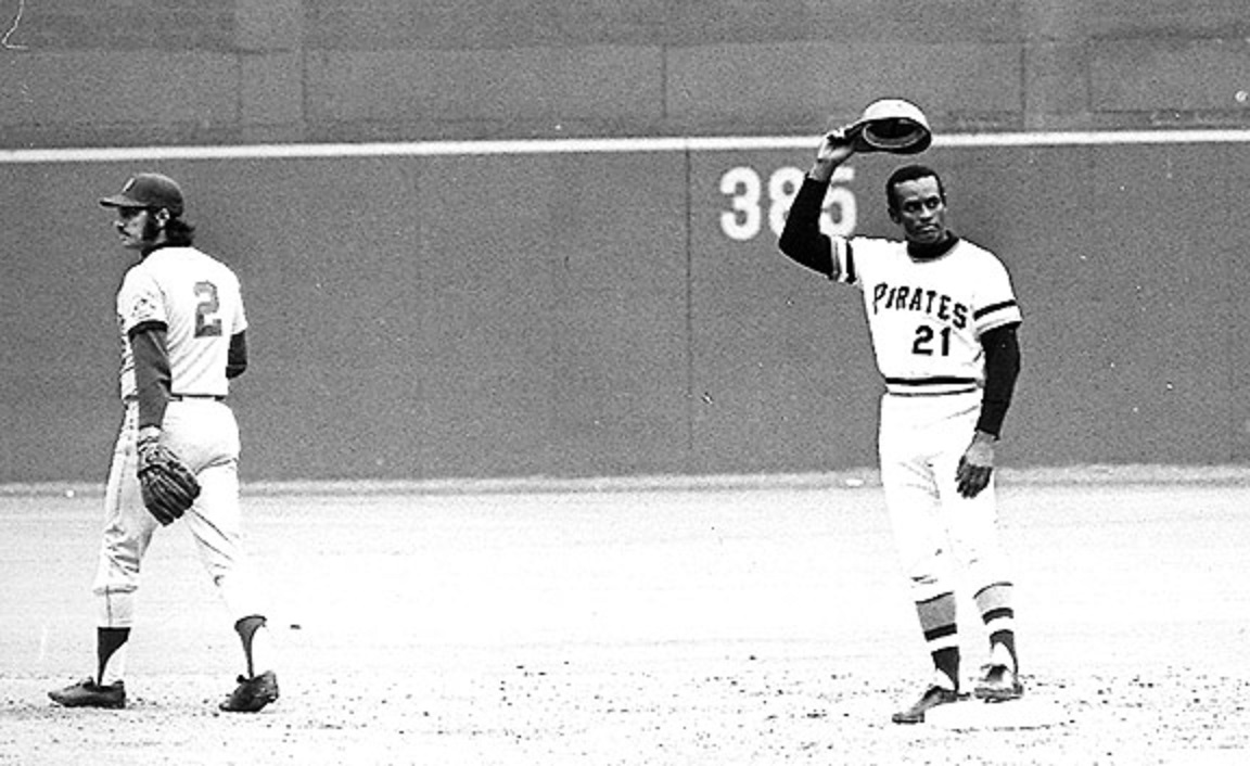 July 25, 1956: Roberto Clemente hits an inside-the-park, walk-off grand  slam to lift Pirates – Society for American Baseball Research