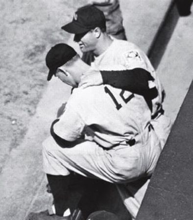 Lot Detail - 1932 BABE RUTH AND LOU GEHRIG ORIGINAL PHOTOGRAPH