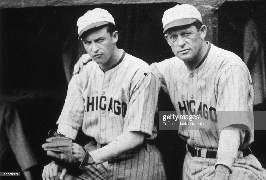 Baseball In Pics on X: Roberto Clemente with his sons.  #HappyFathersDay2020  / X