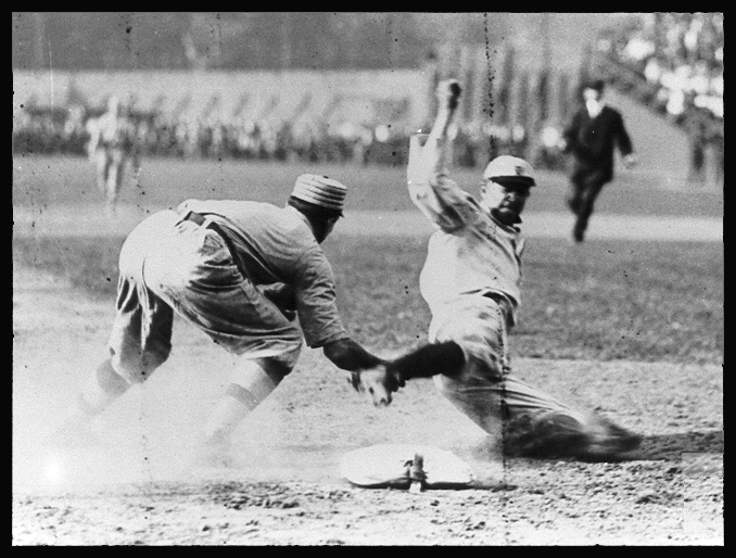 File:1919-Chicago-Black-Sox-Outfield-by-Charles-Conlon.jpg - Wikipedia