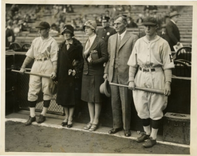 DD-93 Happy Father's Day, Old Time Baseball Player - Vintage Image