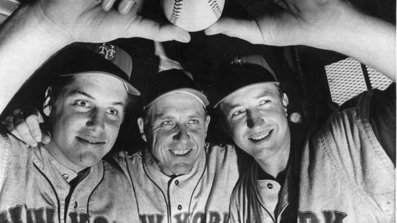 Tom's Old Days on X: “Old Days”Mets Hitting Coach Rogers Hornsby talks to  1st Baseman Gil Hodges before a 1962 game at the Polo Grounds.#Mets #LGM⁠ ⁠  #NYMets #nyc #mlb #1960s  /