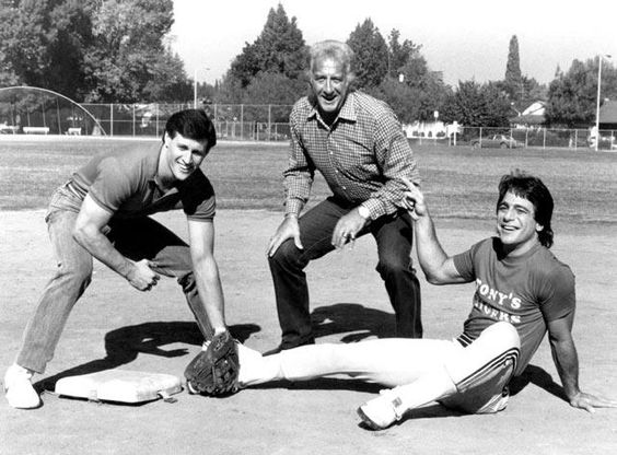 Baseball In Pics - Bob Uecker shagging flyballs with a tuba prior