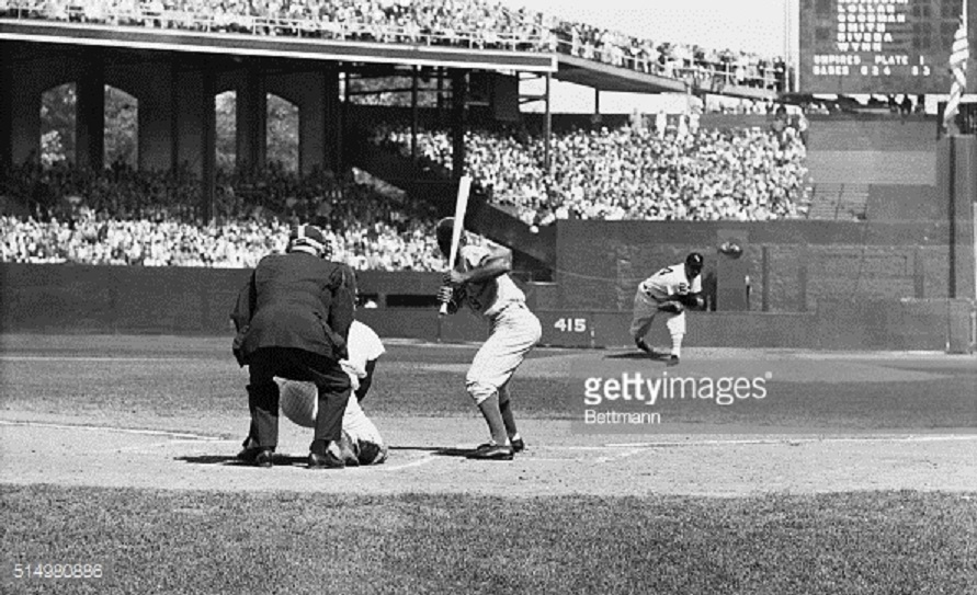 Jim Rivera, 1960 Comiskey Park. Great view of 1960 White Sox home