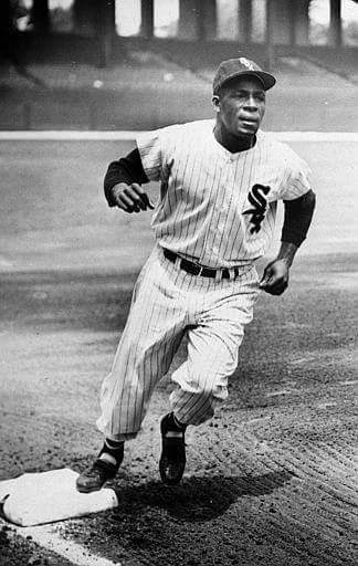 Minnie Minoso's “Grand” Return to the White Sox, 1960!