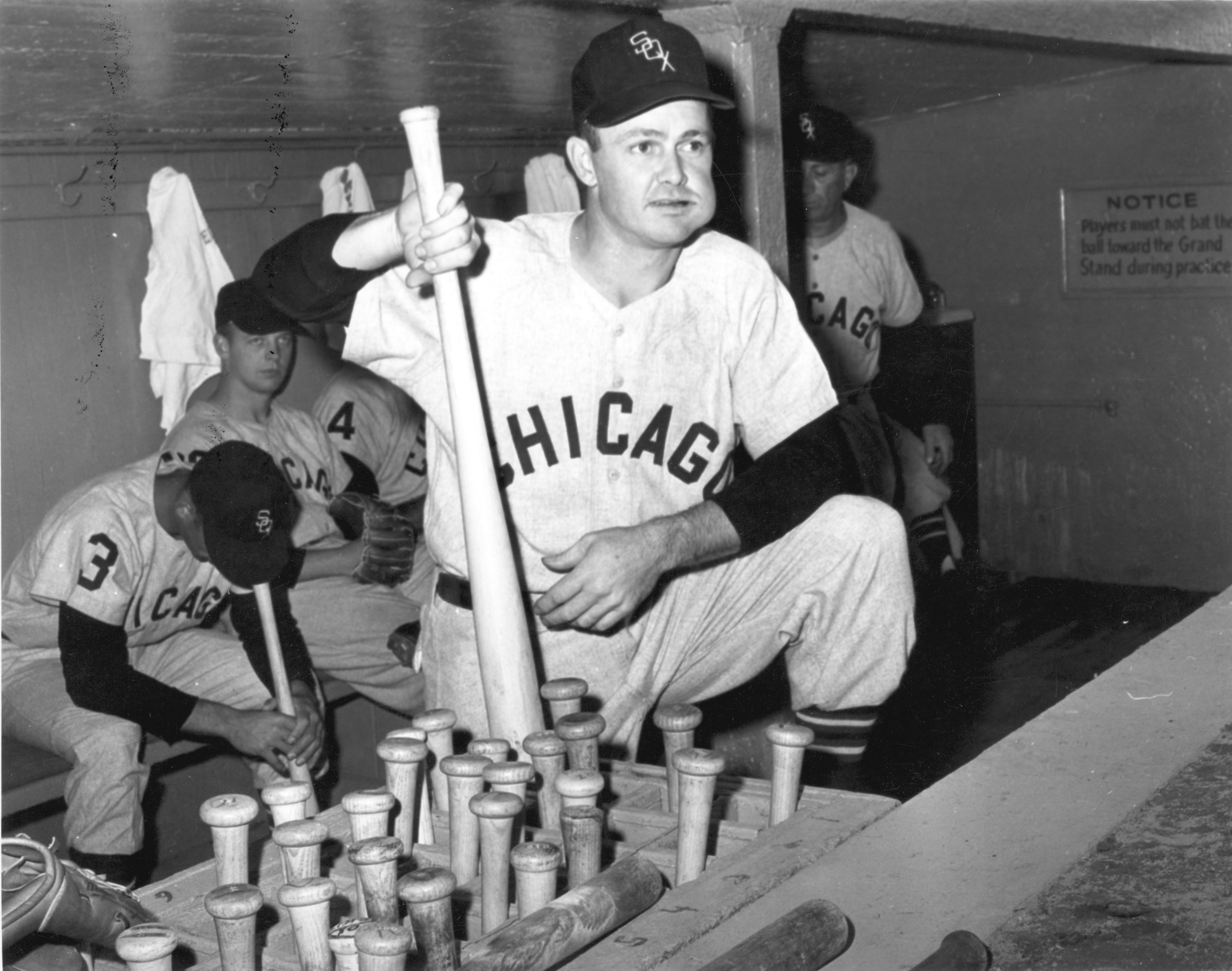 LUIS APARICIO Photo (c) Chicago White Sox HOF in action