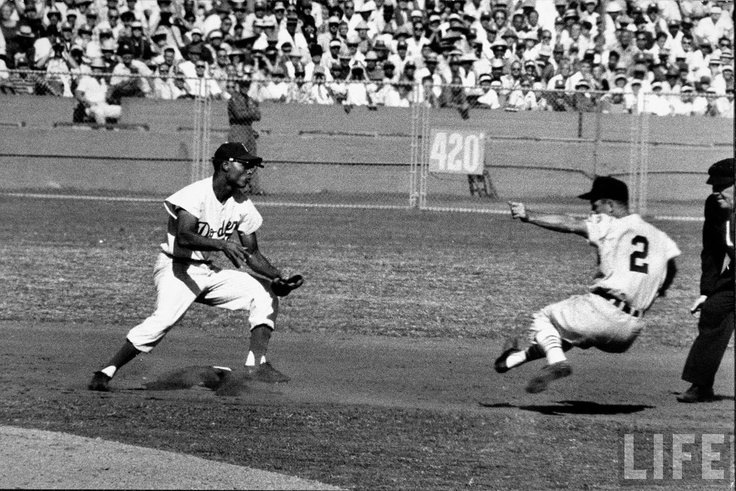 White Sox acquire future Hall of Famer Nellie Fox from the A's