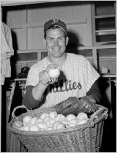 Tom's Old Days on X: “Old Days”One of the NL's best Pitchers in the 1950's,Robin  Roberts,in 1953 he threw 28 consecutive Complete Games,so far in 2018,all  MLB Teams combined have 24.#MLB #Phillies #