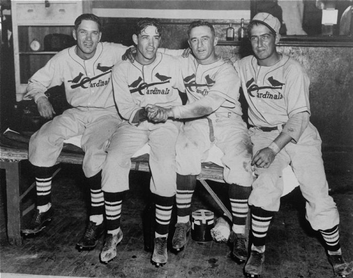 Beech Nut Dizzy Dean Brothers St. Louis Cardinals Baseball 