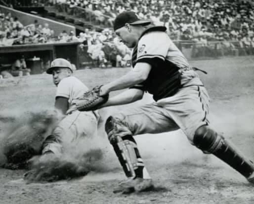 This Day in Braves History: Hank Aaron passes Joe DiMaggio on all-time home  run list - Battery Power