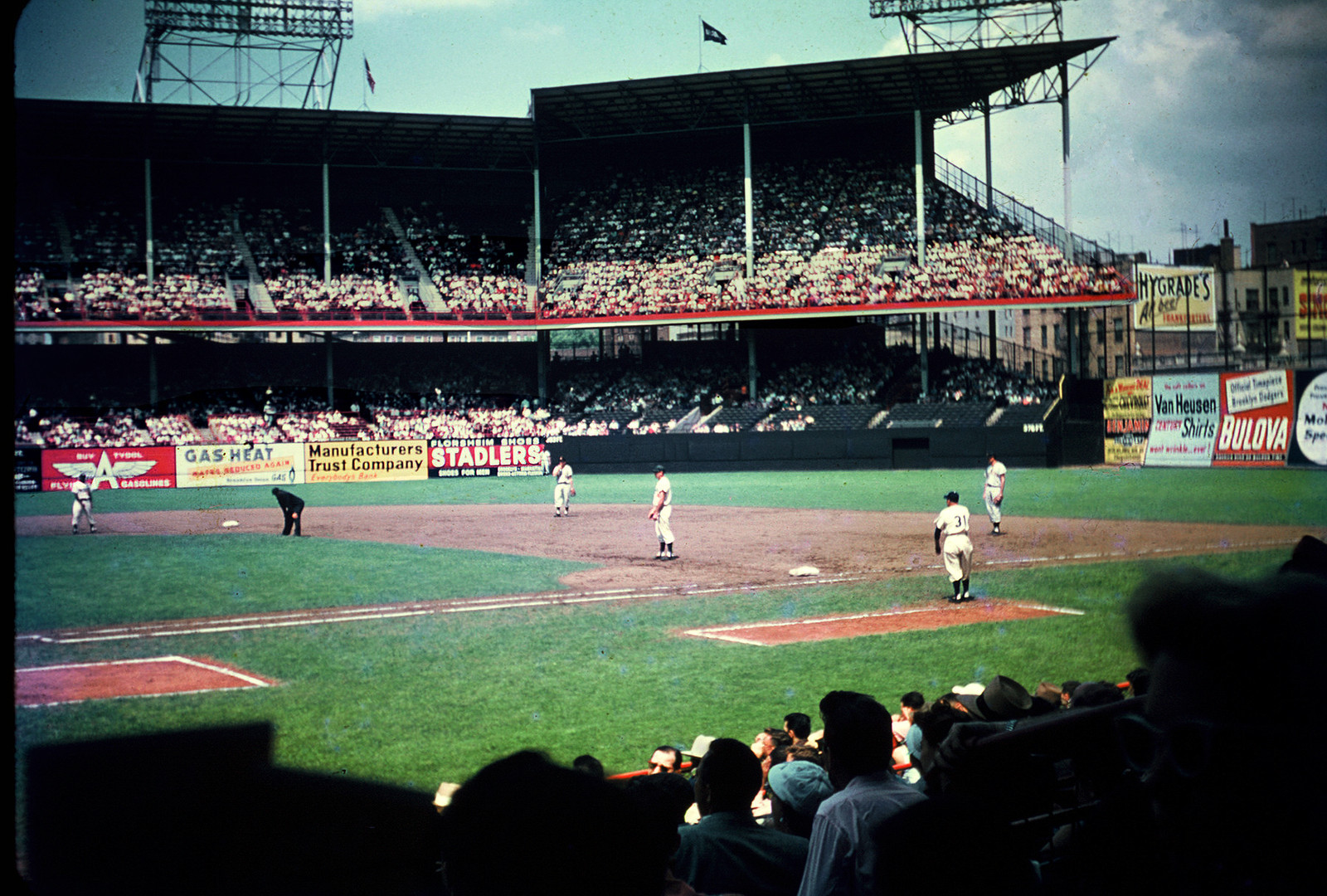 Brooklyn Dodgers warming up pre game 4