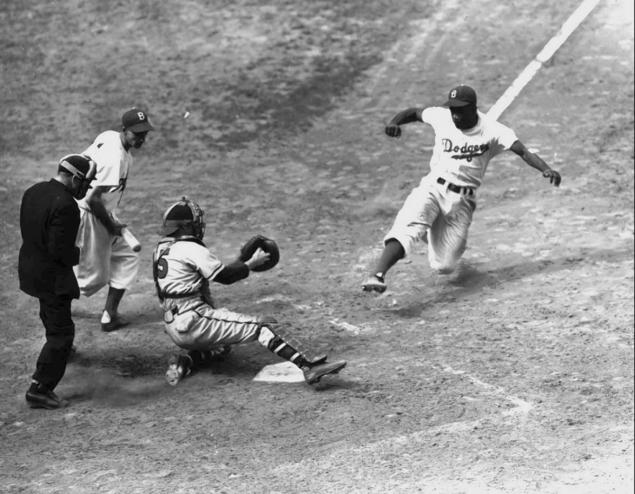 1920 WORLD SERIES: Zach Wheat Scoring in World Series Game 1: Ebbets Field  . . .