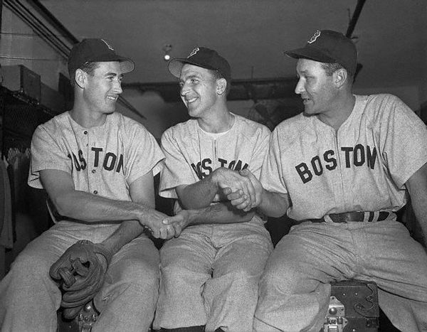 Ted Williams wins 1946 American League MVP