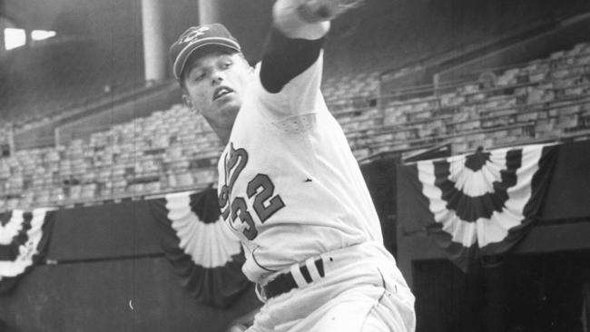 Cincinnati Reds - December 1, 1956: Frank Robinson is named NL Rookie of  the Year after batting .290 with 38 homers and 83 RBI and leading the  league with 122 runs scored. #RedsVault