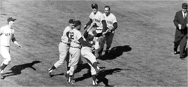 We Say a Sad Good-Bye to the Great Hall-of-Famer Willie McCovey