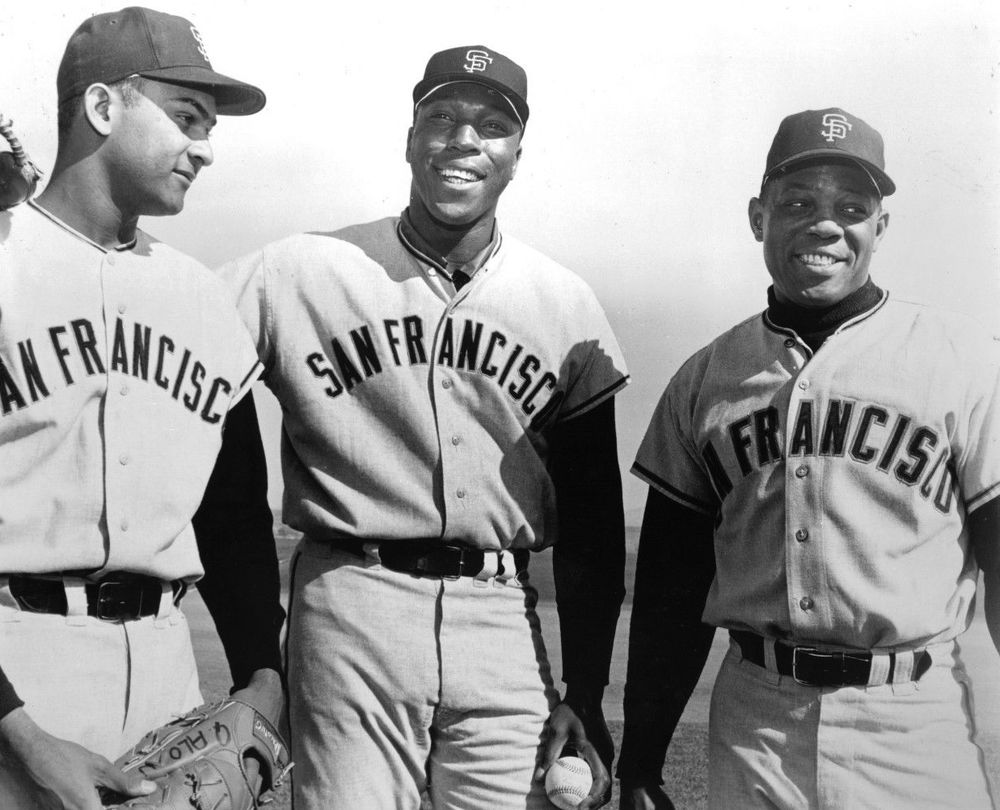 Giants' Alou brothers outfield made history. It almost didn't happen