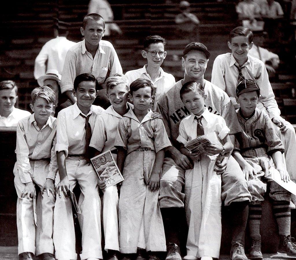 Lou Gehrig and fan 5-year-old Charlie Rhode, before the start of the 1935  All-Star game.