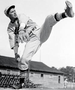 Dizzy Dean's career was severely effected by a brokern toe in the third inning.