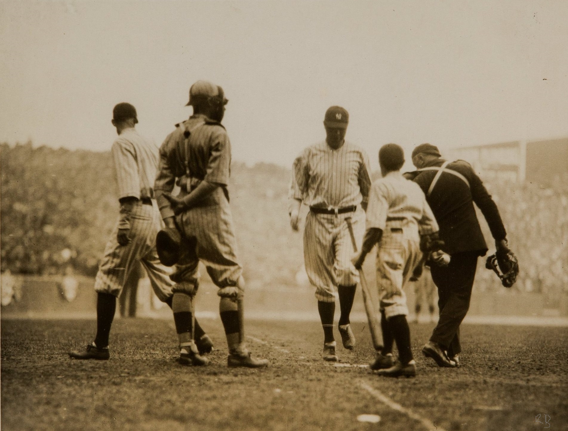 Yankee Stadium, Bronx, April 18, 1923 – Ruth homers in first game at Yankee Stadium in 4-1 win over Boston